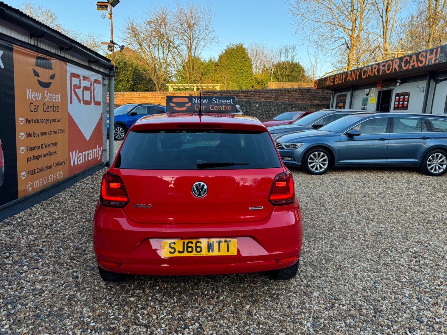 Used Volkswagen Polo 2017 for sale - 77940717: Photo 11