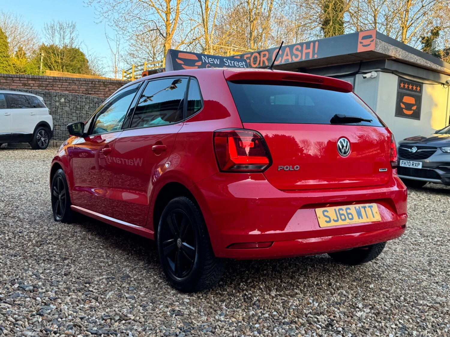 Used Volkswagen Polo 2017 for sale - 77940717: Photo 15