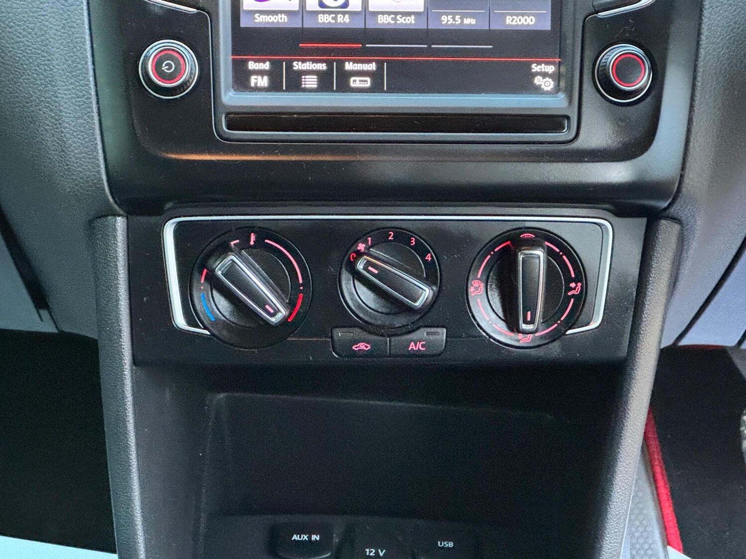 Used Volkswagen Polo 2017 for sale - 77940717: Photo 40