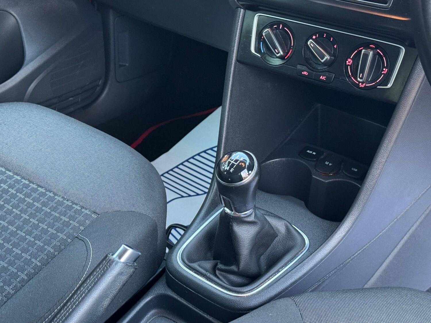 Used Volkswagen Polo 2017 for sale - 77940717: Photo 45