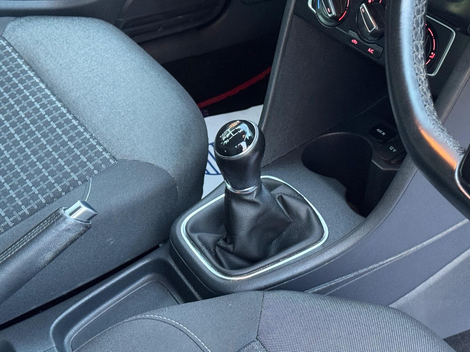 Used Volkswagen Polo 2017 for sale - 77940717: Photo 52