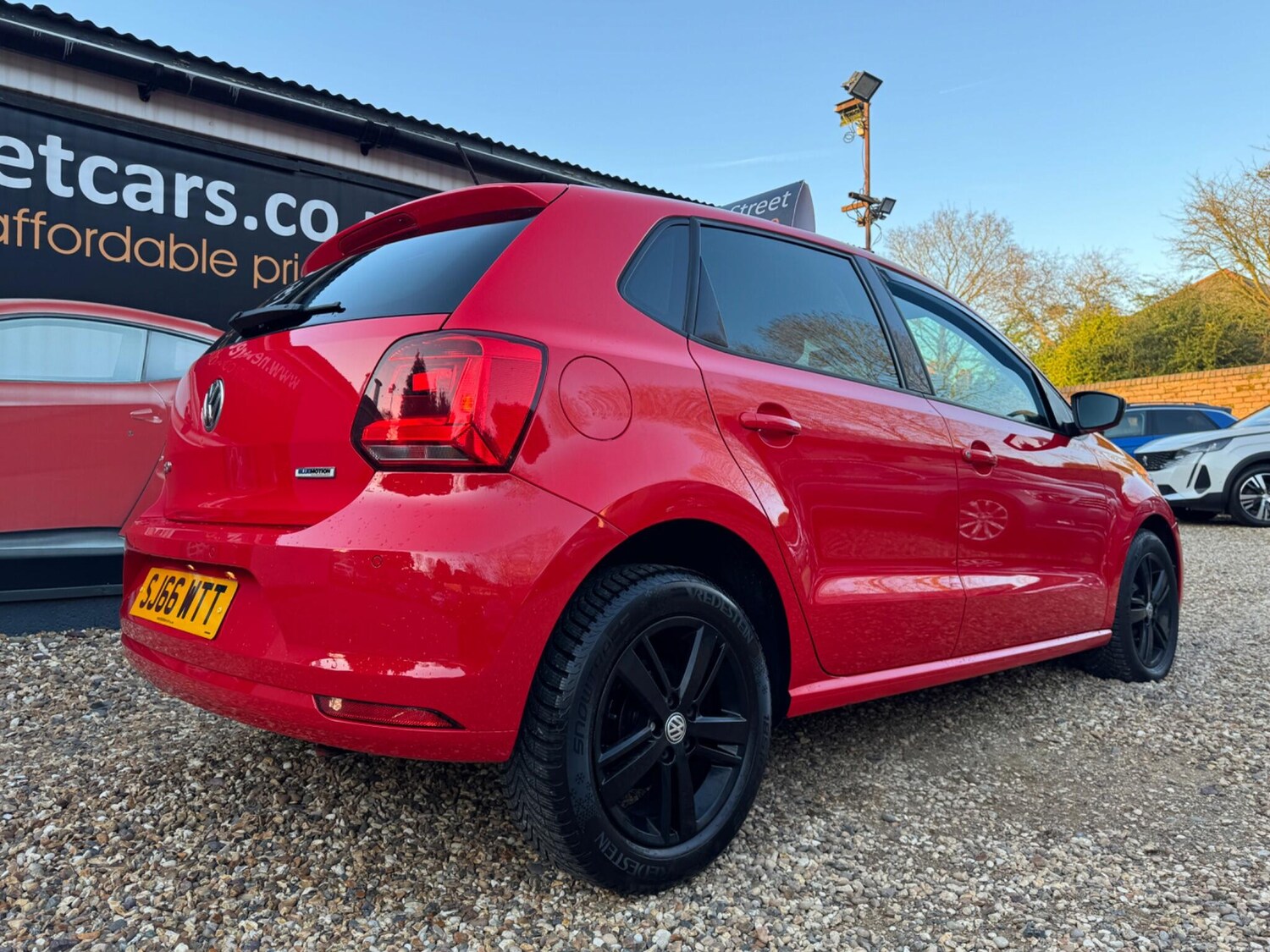 Used Volkswagen Polo 2017 for sale - 77940717: Photo 7