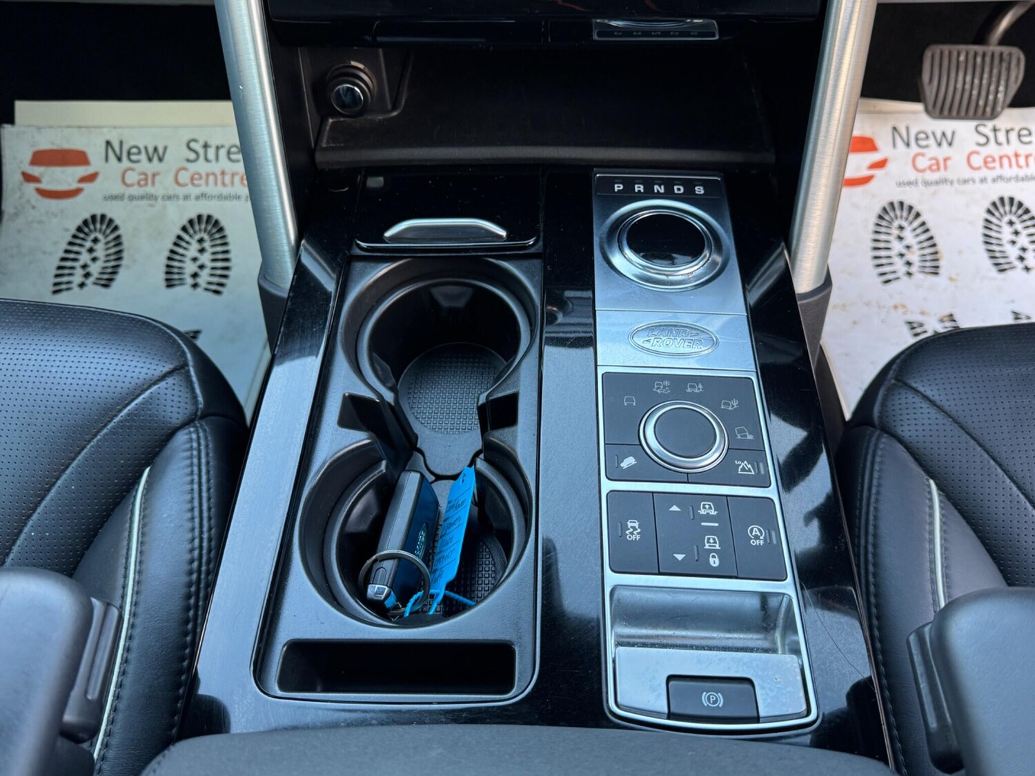 Used Land Rover Discovery 2020 for sale - 77524740: Photo 25