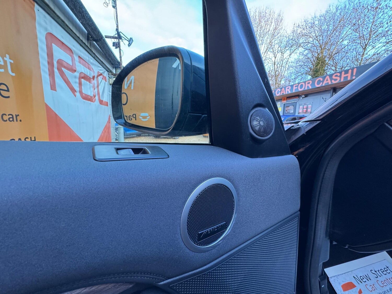 Used Land Rover Discovery 2020 for sale - 77524740: Photo 55