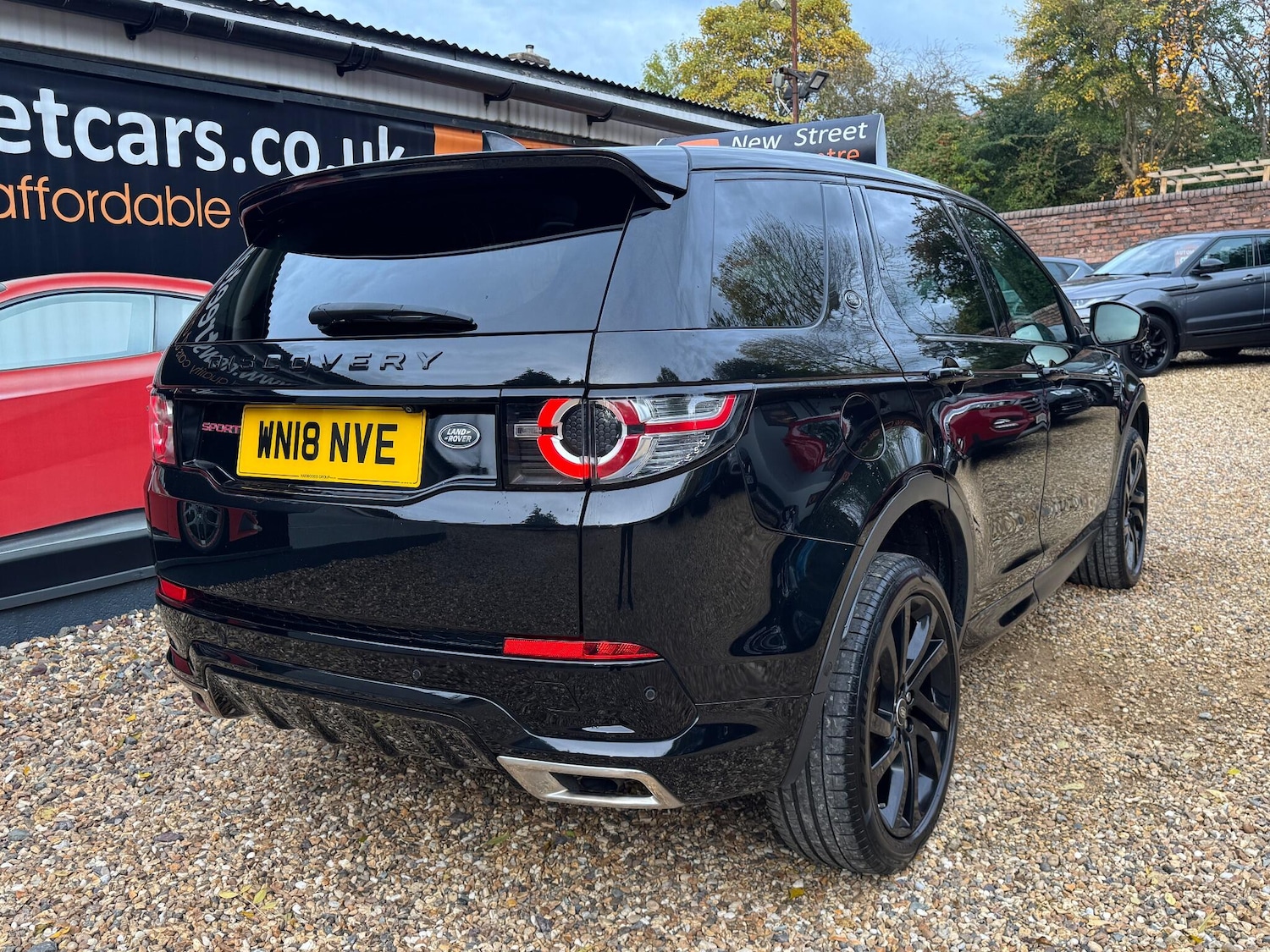 Used Land Rover Discovery Sport 2018 for sale - 76349429: Photo 10