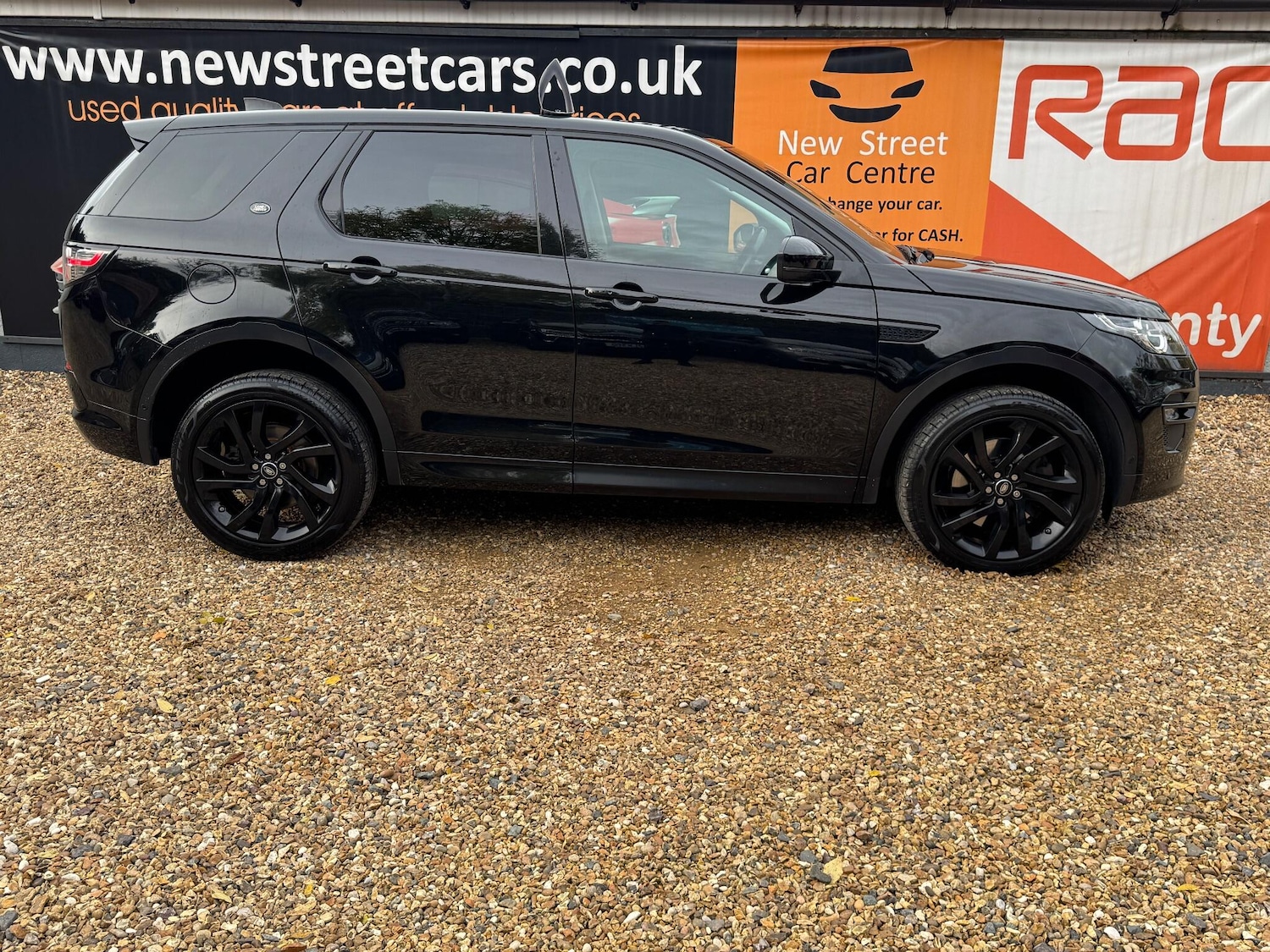 Used Land Rover Discovery Sport 2018 for sale - 76349429: Photo 5