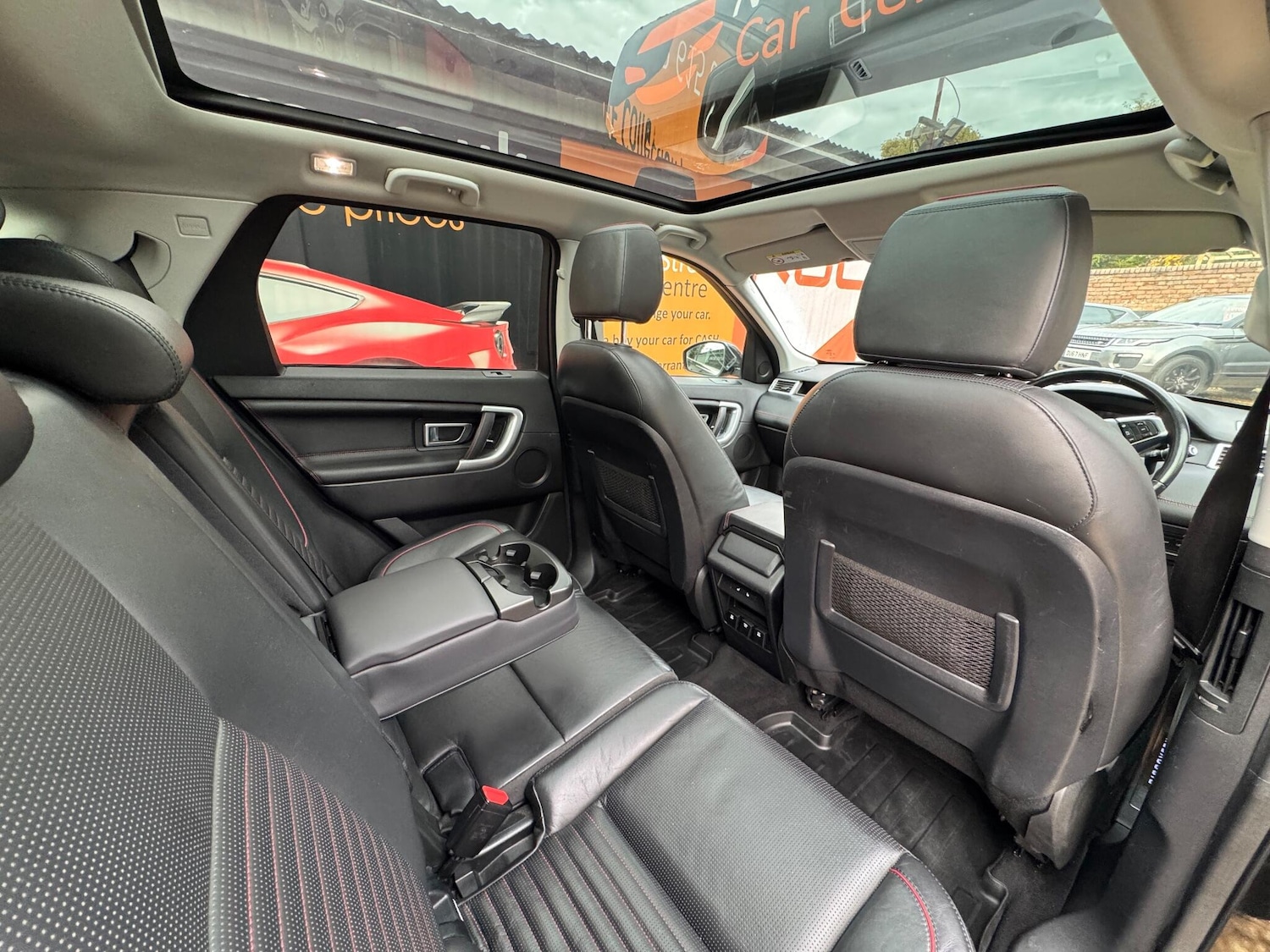 Used Land Rover Discovery Sport 2018 for sale - 76349429: Photo 54