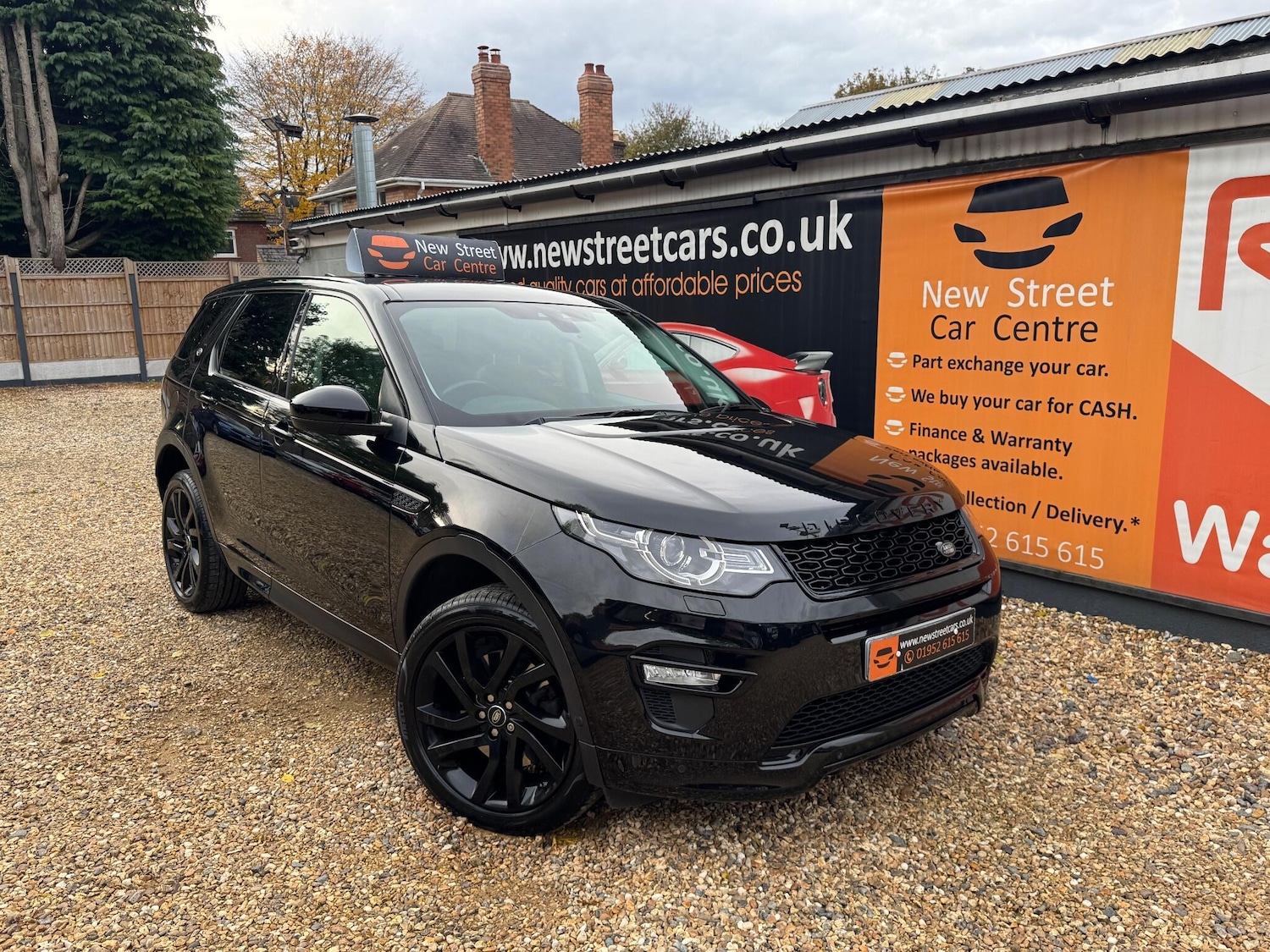 Used Land Rover Discovery Sport 2018 for sale - 76349429: Photo 77