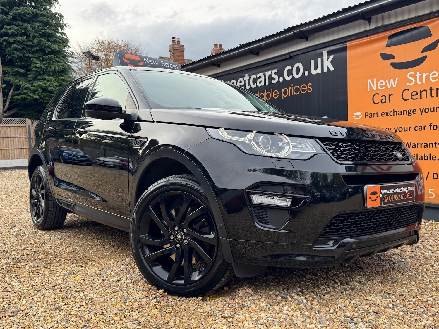 Used Land Rover Discovery Sport 2018 for sale - 76349429: Photo 80