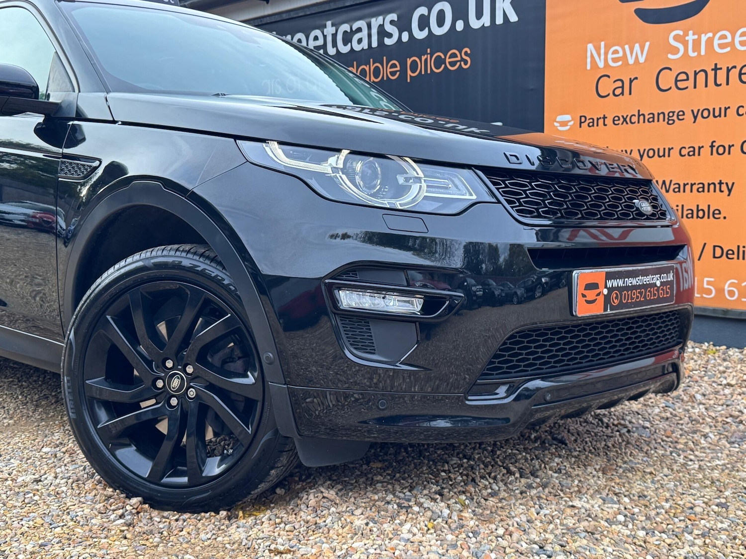 Used Land Rover Discovery Sport 2018 for sale - 76349429: Photo 81