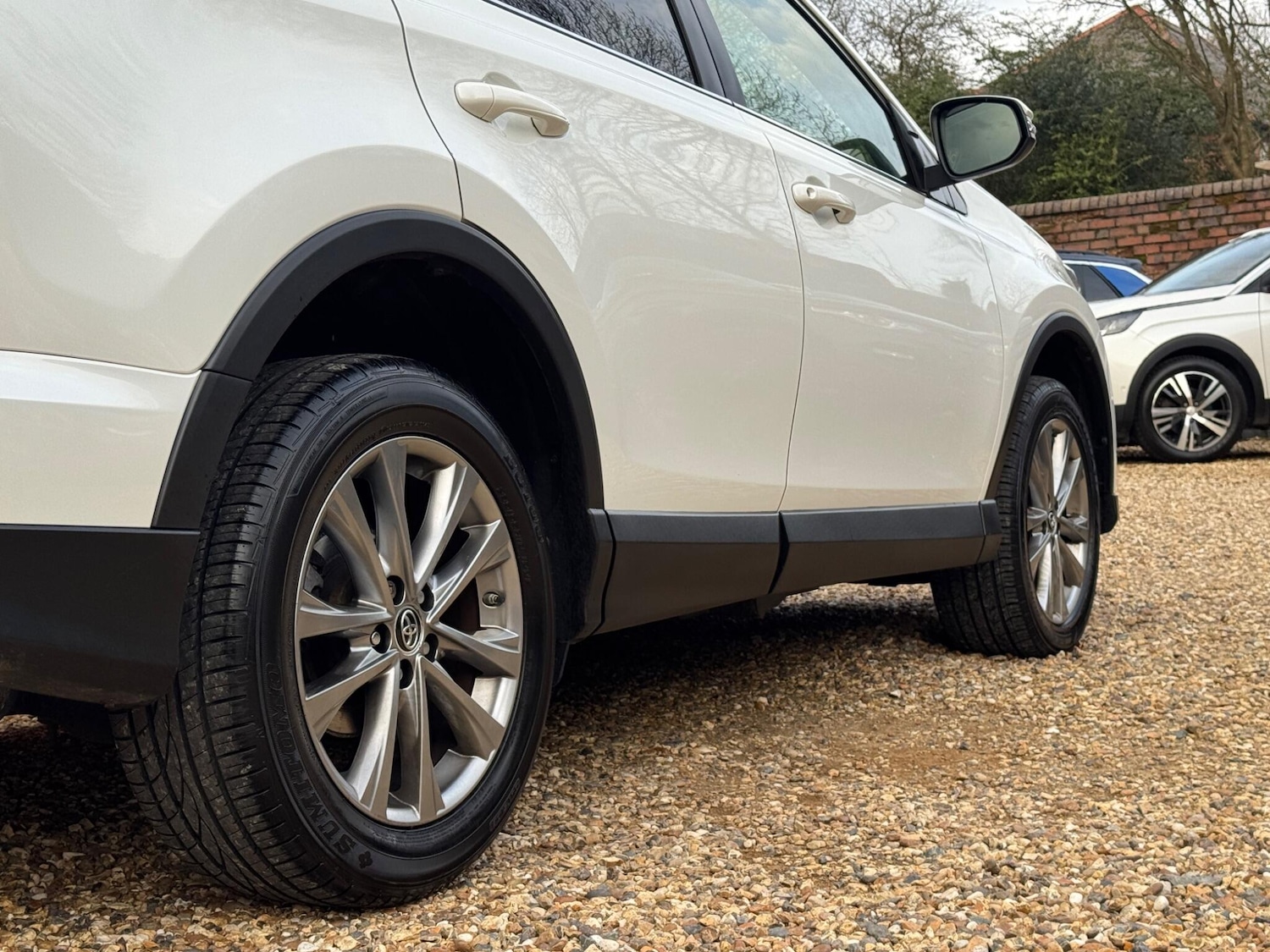 Used Toyota RAV4 2016 for sale - 77768522: Photo 10