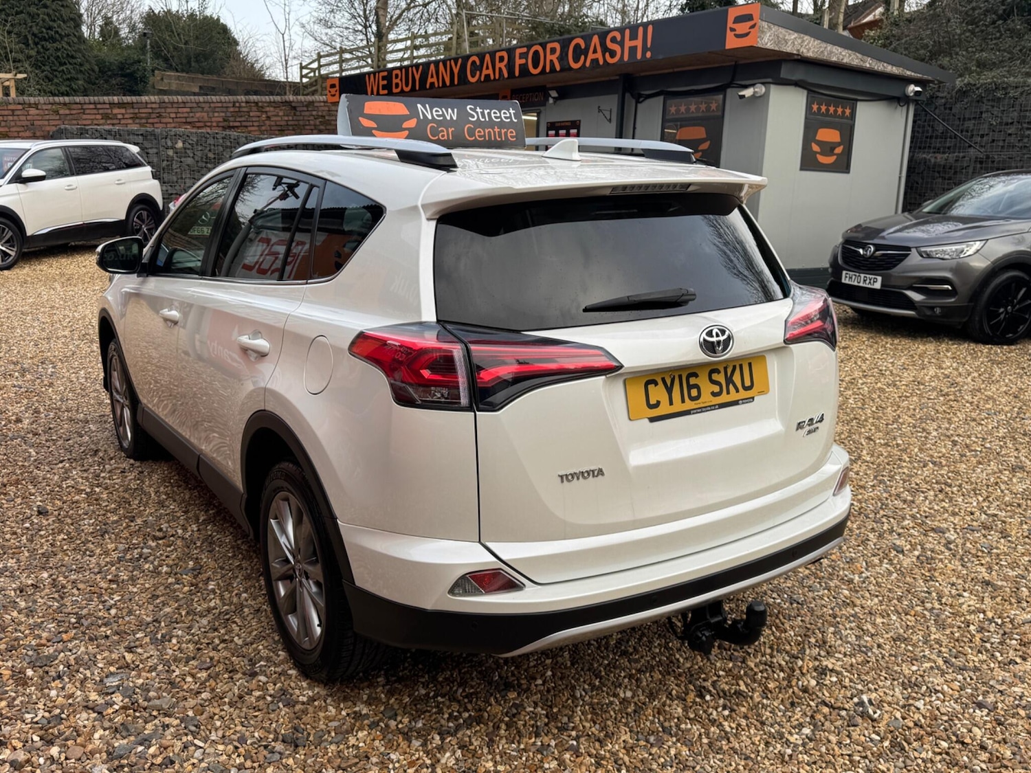 Used Toyota RAV4 2016 for sale - 77768522: Photo 20