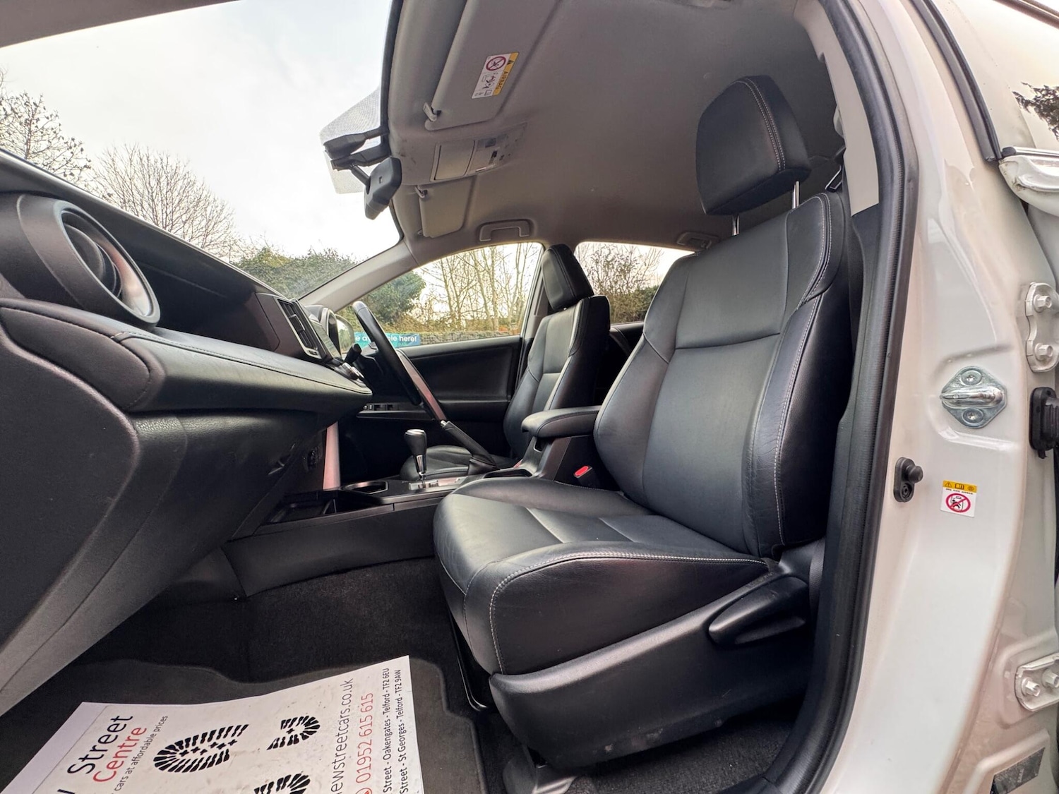 Used Toyota RAV4 2016 for sale - 77768522: Photo 32