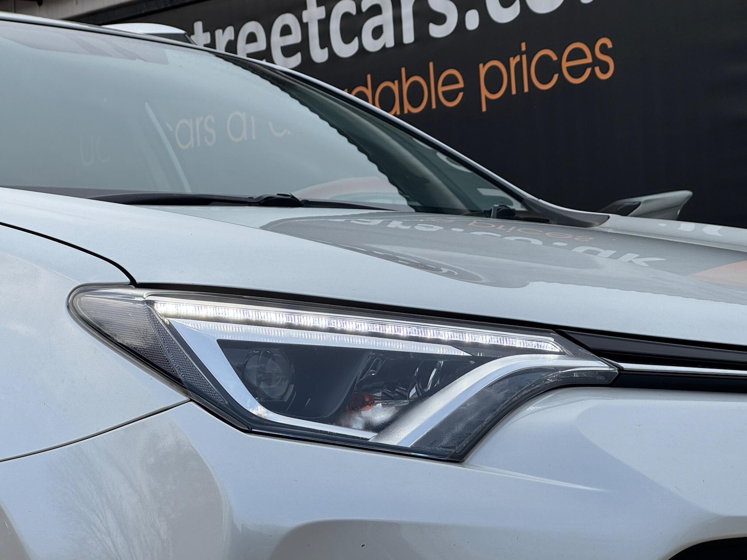 Used Toyota RAV4 2016 for sale - 77768522: Photo 50