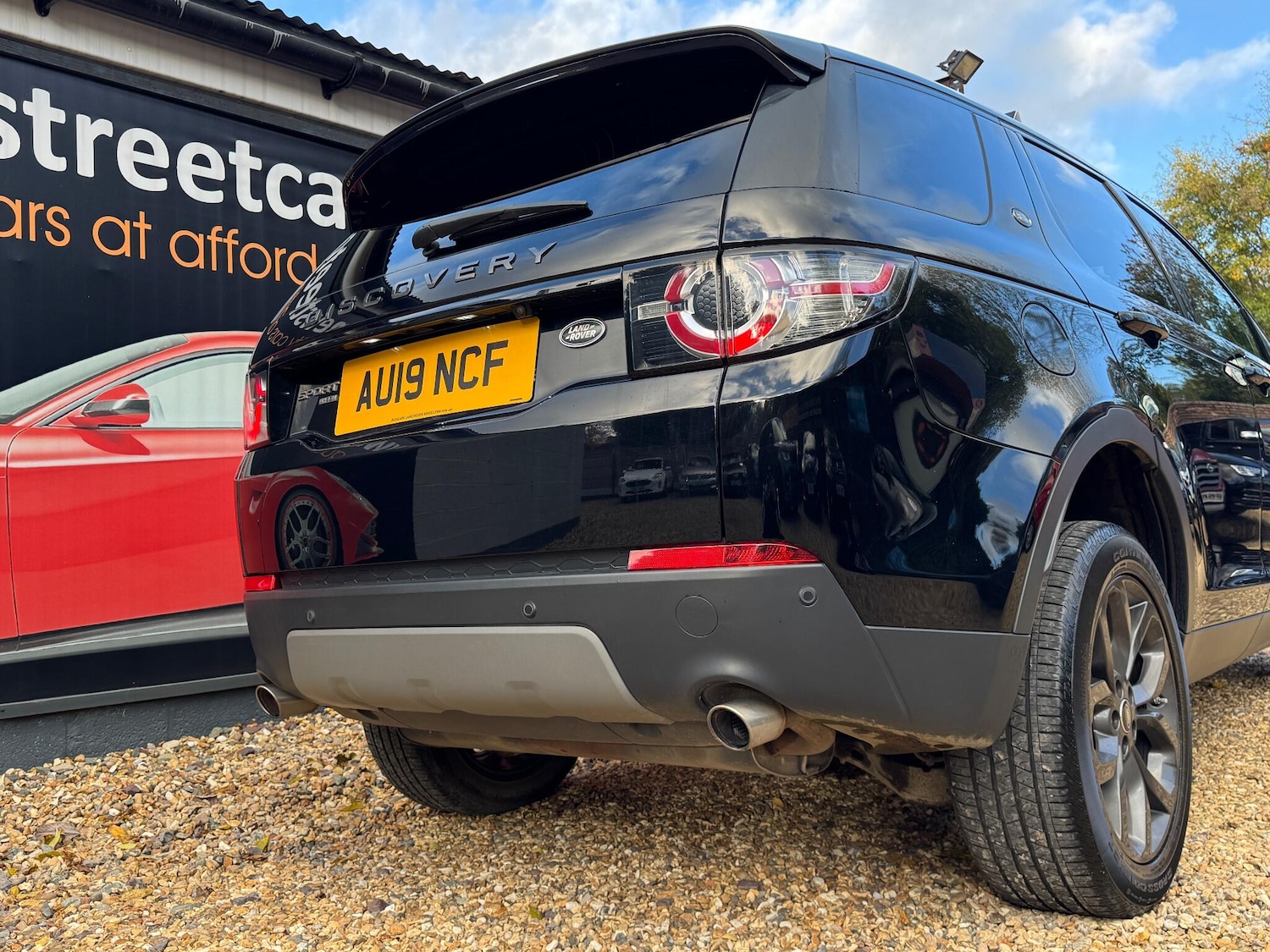 Used Land Rover Discovery Sport 2019 for sale - 76377498: Photo 17