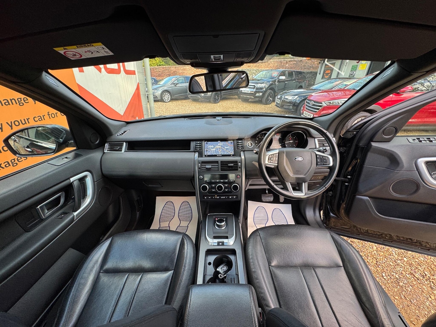 Used Land Rover Discovery Sport 2019 for sale - 76377498: Photo 2