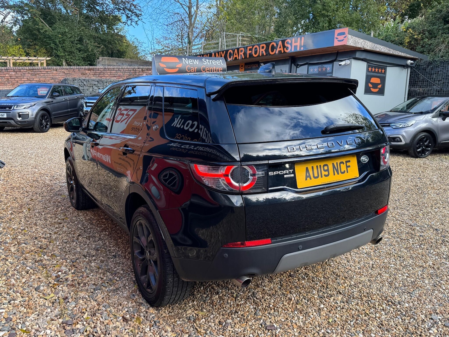 Used Land Rover Discovery Sport 2019 for sale - 76377498: Photo 26