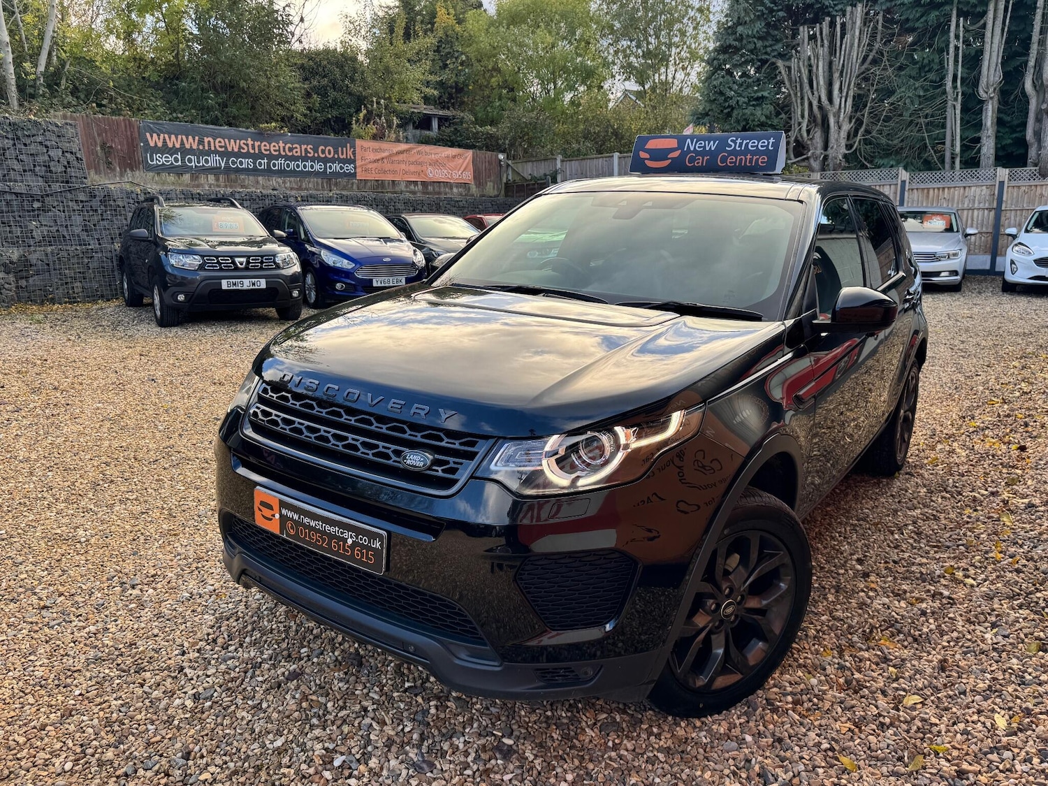 Used Land Rover Discovery Sport 2019 for sale - 76377498: Photo 35