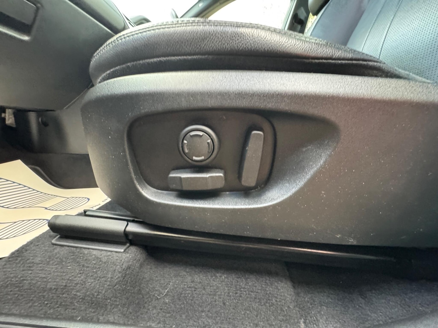Used Land Rover Discovery Sport 2019 for sale - 76377498: Photo 46