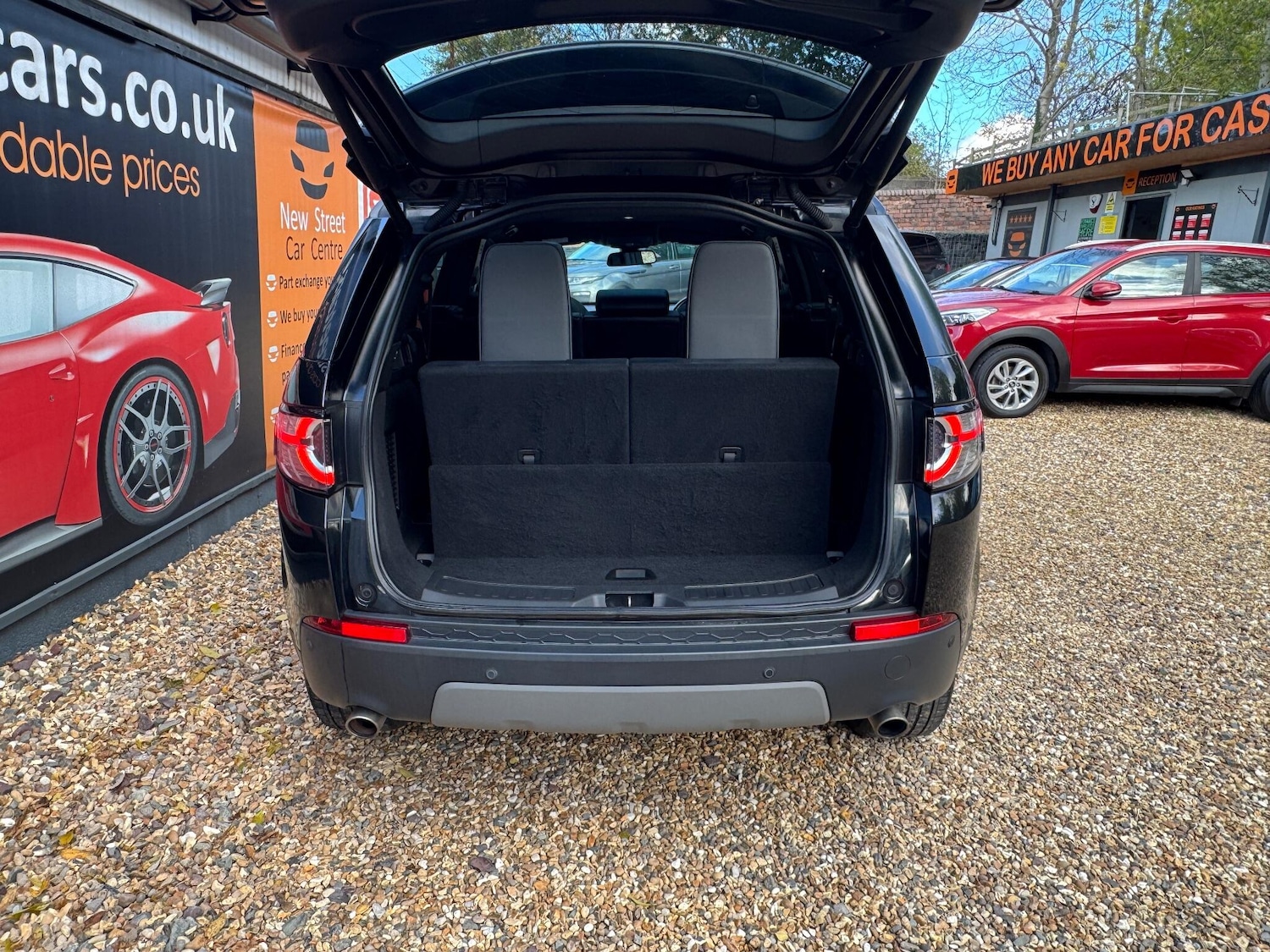 Used Land Rover Discovery Sport 2019 for sale - 76377498: Photo 48
