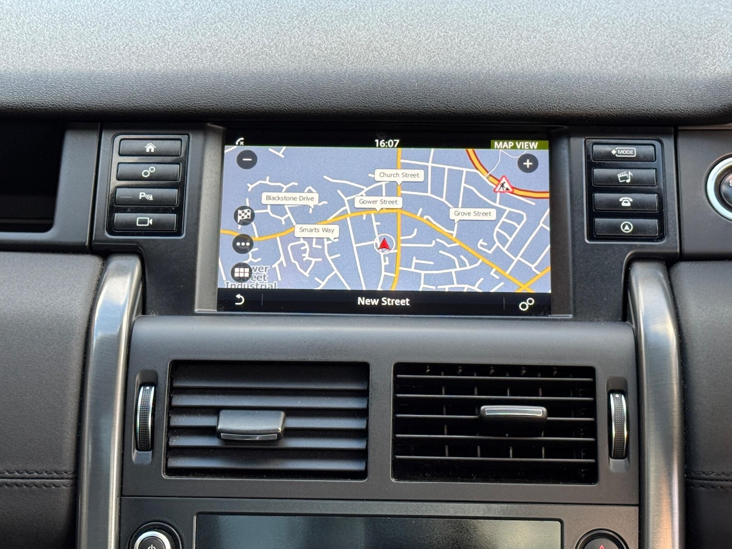 Used Land Rover Discovery Sport 2019 for sale - 76377498: Photo 5