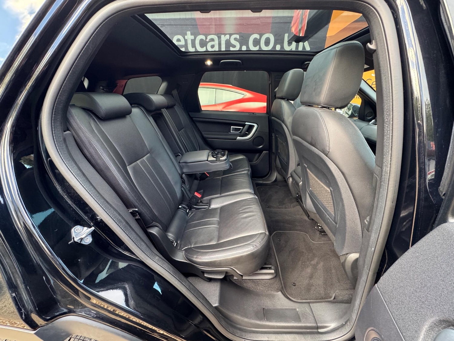 Used Land Rover Discovery Sport 2019 for sale - 76377498: Photo 51