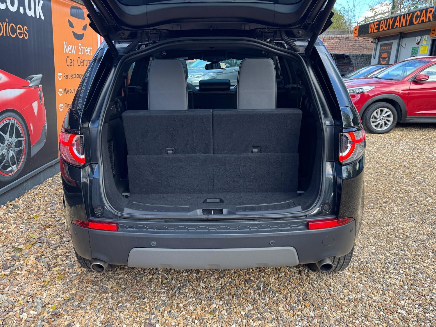 Used Land Rover Discovery Sport 2019 for sale - 76377498: Photo 53