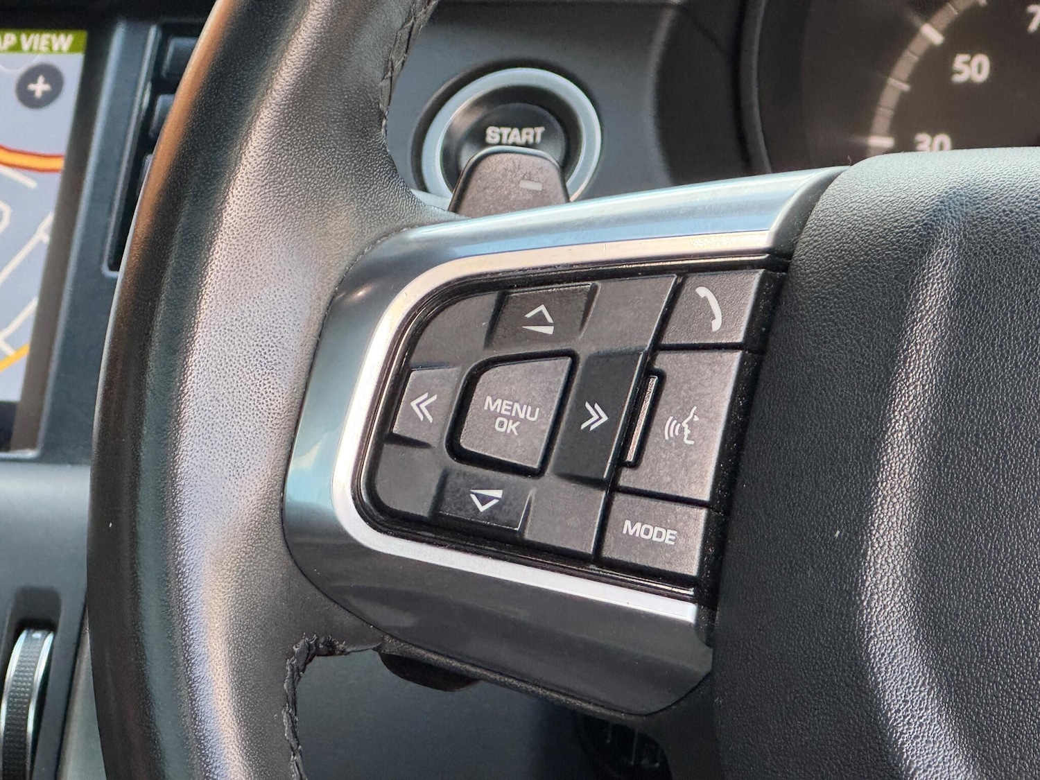 Used Land Rover Discovery Sport 2019 for sale - 76377498: Photo 67
