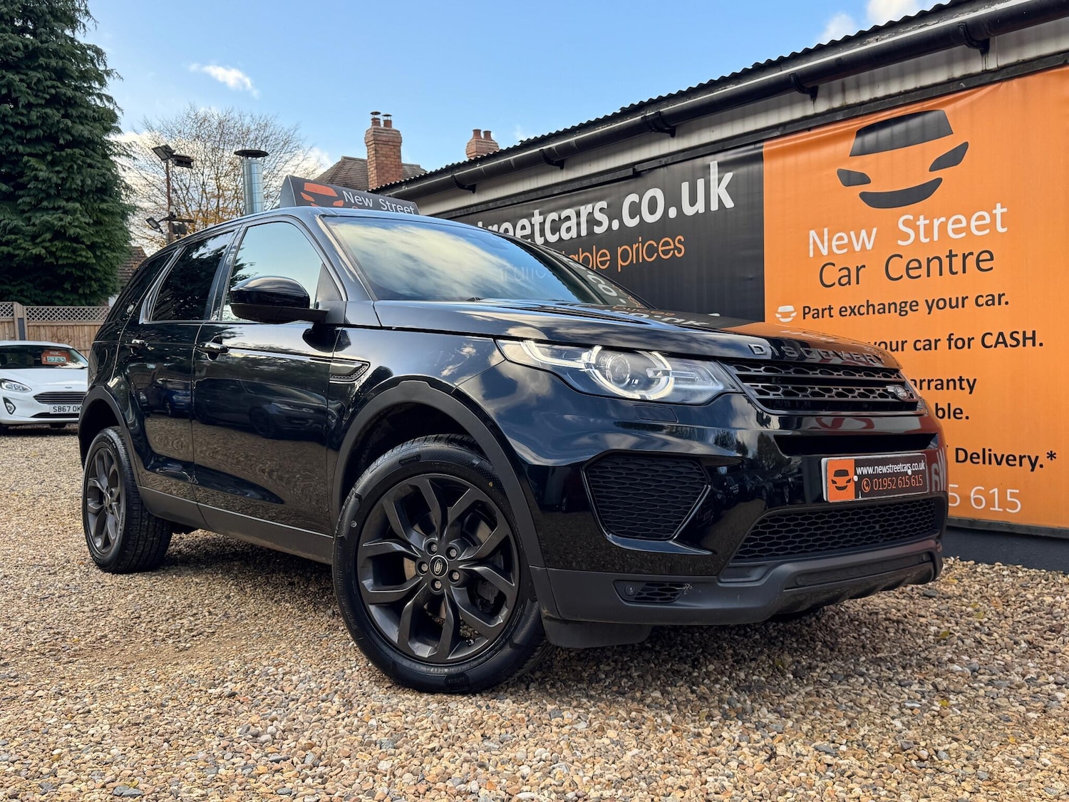 Used Land Rover Discovery Sport 2019 for sale - 76377498: Photo 78