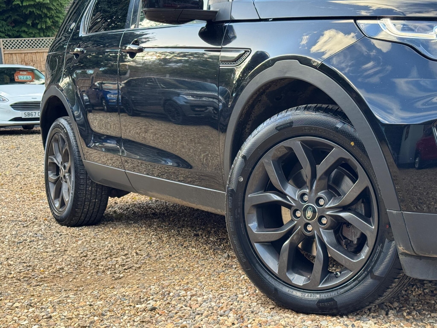 Used Land Rover Discovery Sport 2019 for sale - 76377498: Photo 83