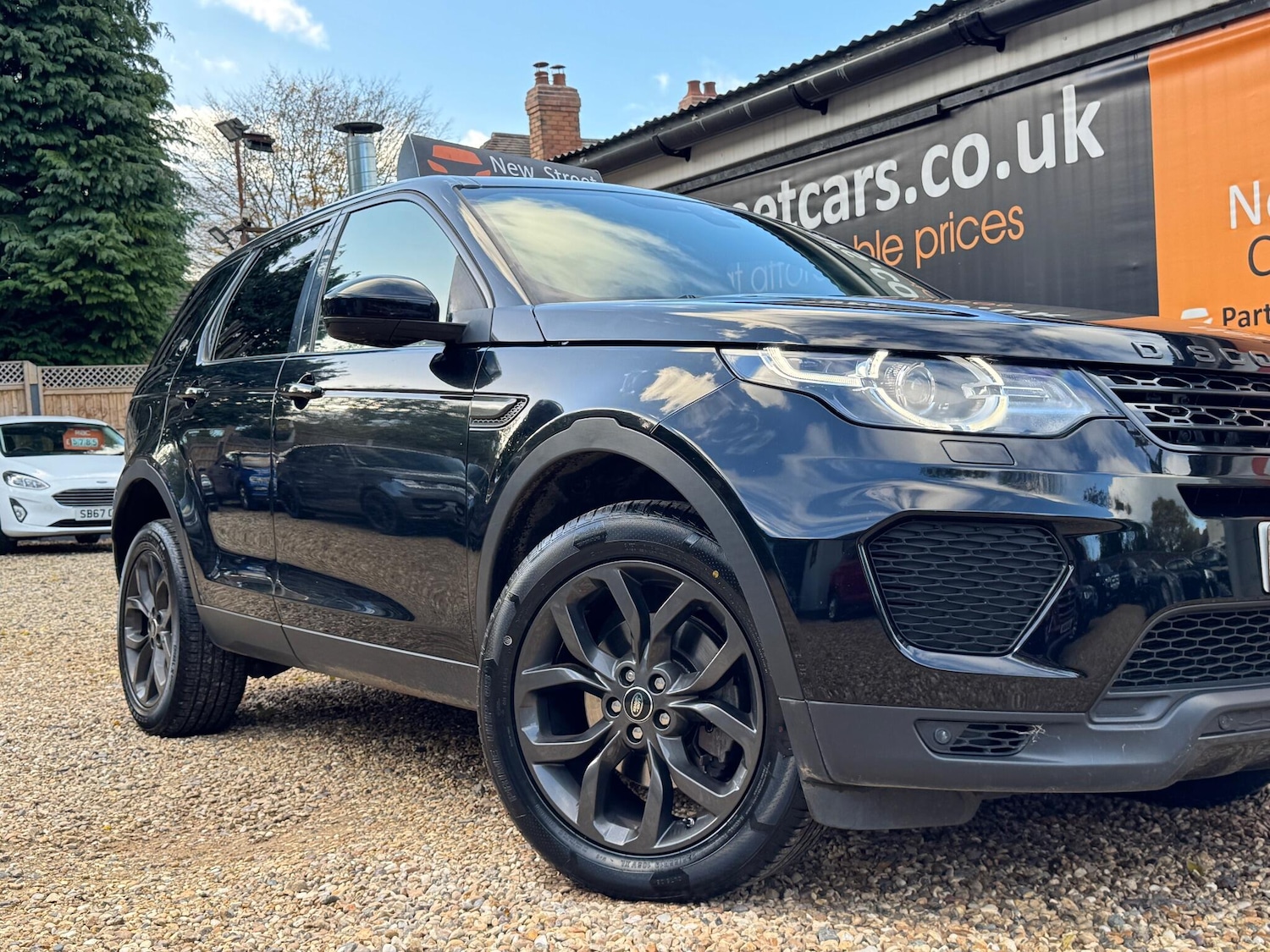 Used Land Rover Discovery Sport 2019 for sale - 76377498: Photo 84