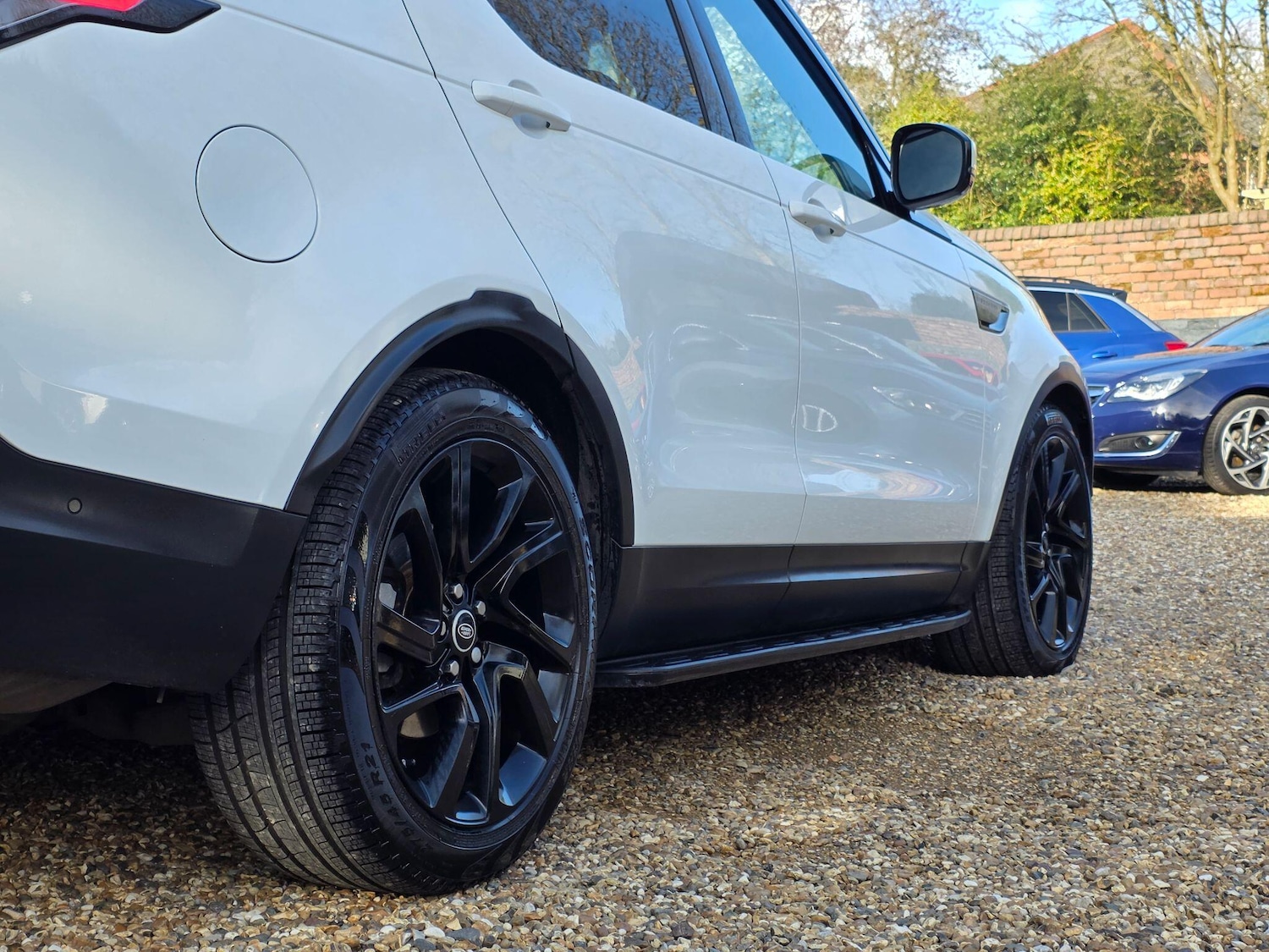 Used Land Rover Discovery 2019 for sale - 78019251: Photo 11