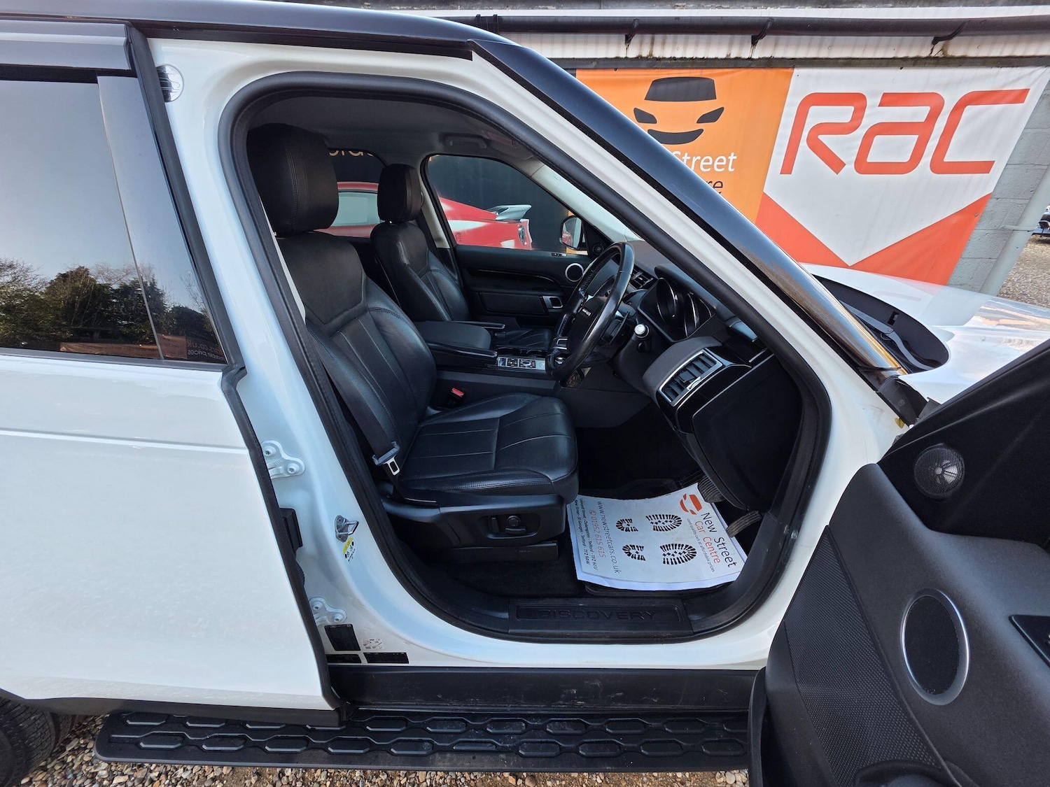 Used Land Rover Discovery 2019 for sale - 78019251: Photo 46