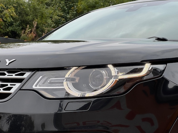 Used Land Rover Discovery Sport 2018 for sale - 76260183: Photo 32