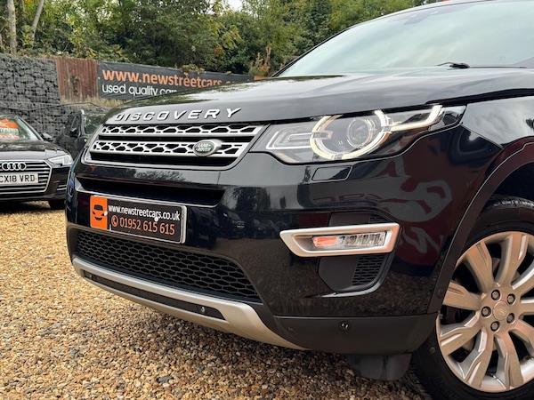 Used Land Rover Discovery Sport 2018 for sale - 76260183: Photo 33