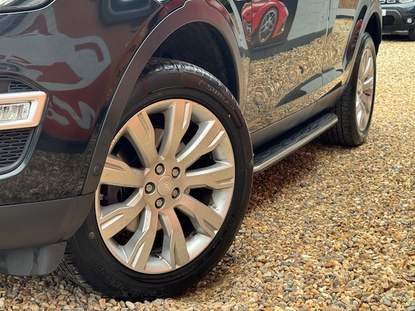 Used Land Rover Discovery Sport 2018 for sale - 76260183: Photo 36