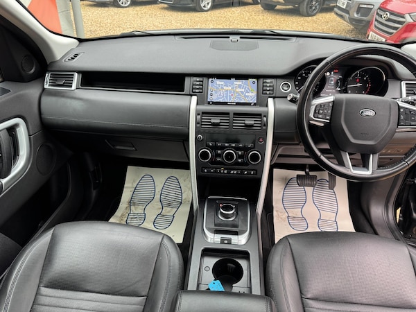 Used Land Rover Discovery Sport 2018 for sale - 76260183: Photo 50