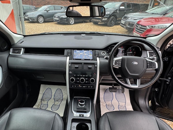 Used Land Rover Discovery Sport 2018 for sale - 76260183: Photo 51