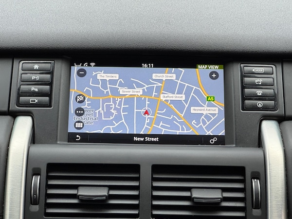 Used Land Rover Discovery Sport 2018 for sale - 76260183: Photo 55