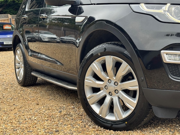 Used Land Rover Discovery Sport 2018 for sale - 76260183: Photo 76