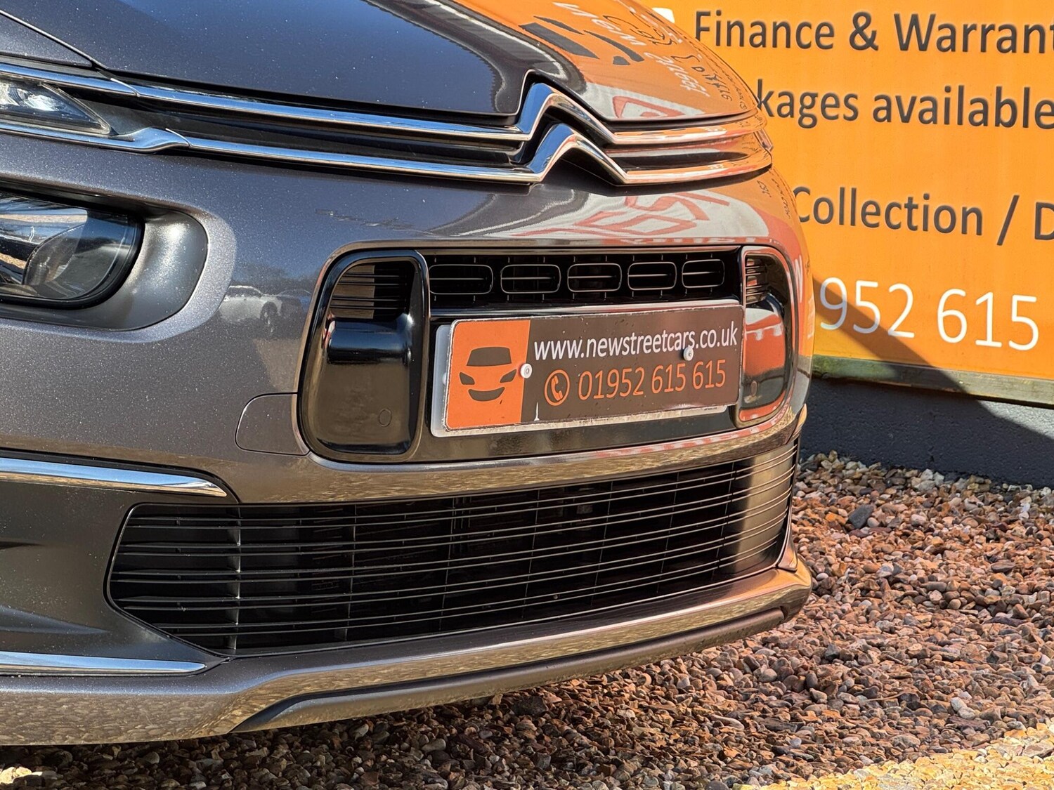 Used Citroen Grand C4 Picasso 2018 for sale - 77439750: Photo 53