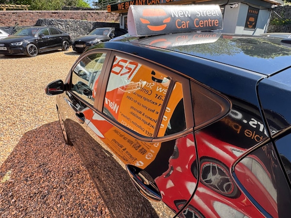 Used Hyundai i10 2017 for sale - 74521510: Photo 20
