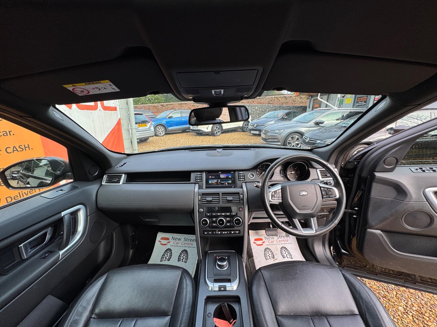 Used Land Rover Discovery Sport 2019 for sale - 77574493: Photo 2