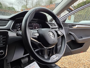 Used Skoda Superb 2022 for sale - 78062794: Photo