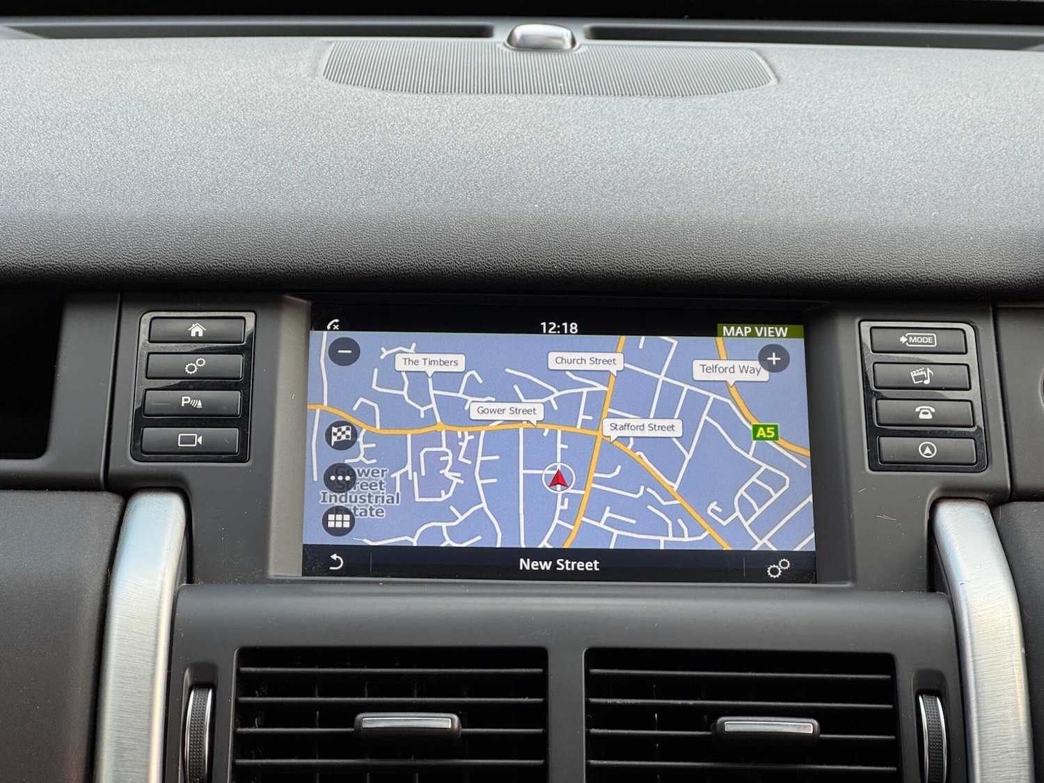 Used Land Rover Discovery Sport 2018 for sale - 76913277: Photo 50