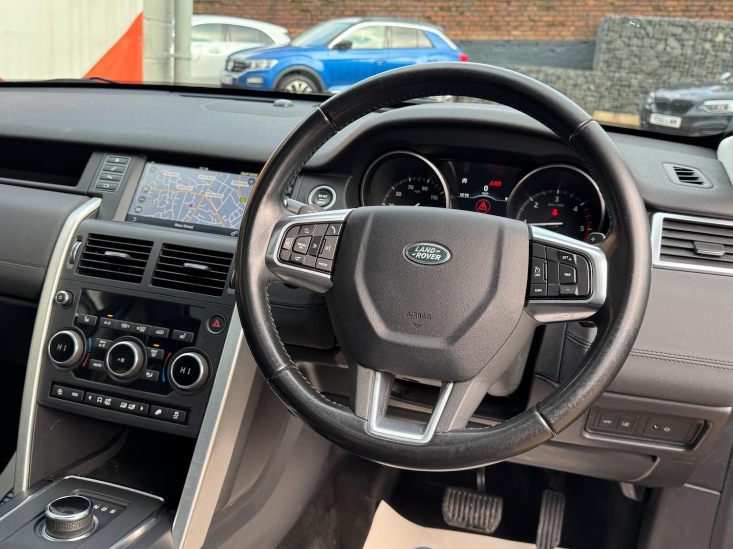 Used Land Rover Discovery Sport 2018 for sale - 76913277: Photo 57