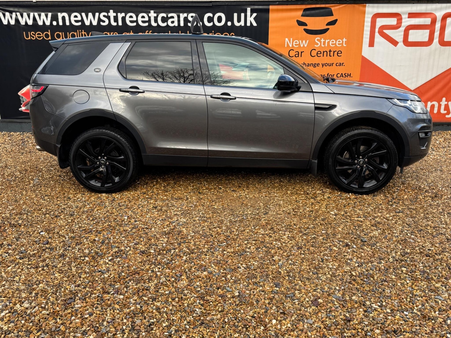Used Land Rover Discovery Sport 2018 for sale - 76913277: Photo 7
