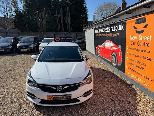 Used Vauxhall Astra 2020 for sale - 74033305: Photo 2