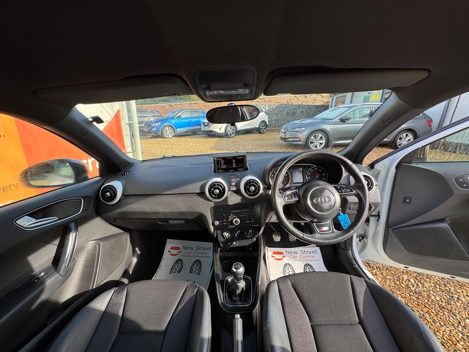 Used Audi A1 2014 for sale - 77550149: Photo 2