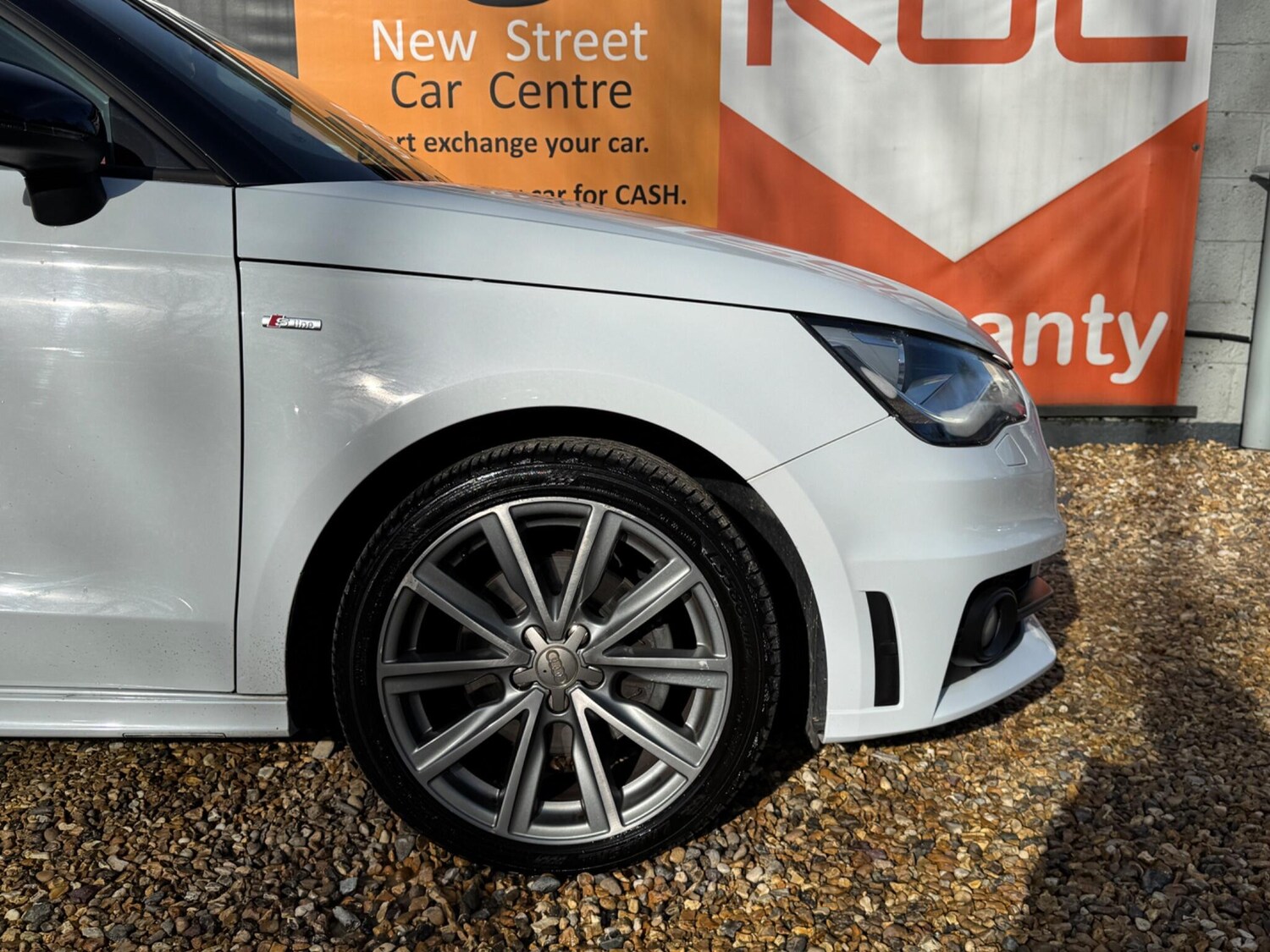 Used Audi A1 2014 for sale - 77550149: Photo 35